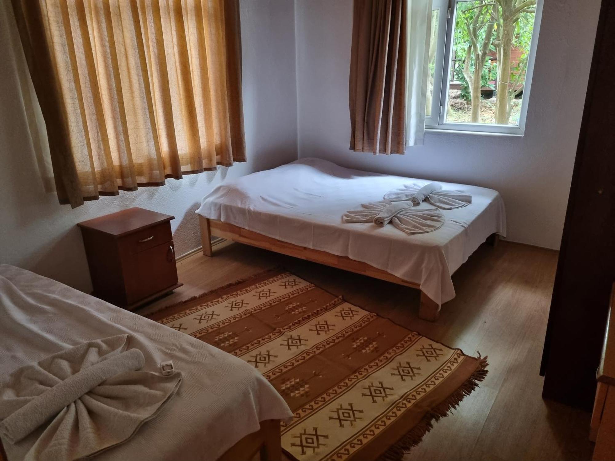 Ugur Pansiyon Bungalows Çıralı Esterno foto