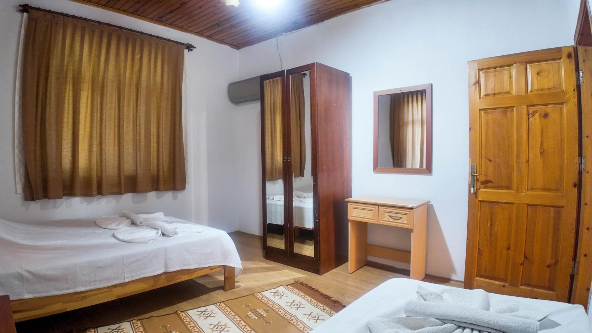 Ugur Pansiyon Bungalows Çıralı Esterno foto