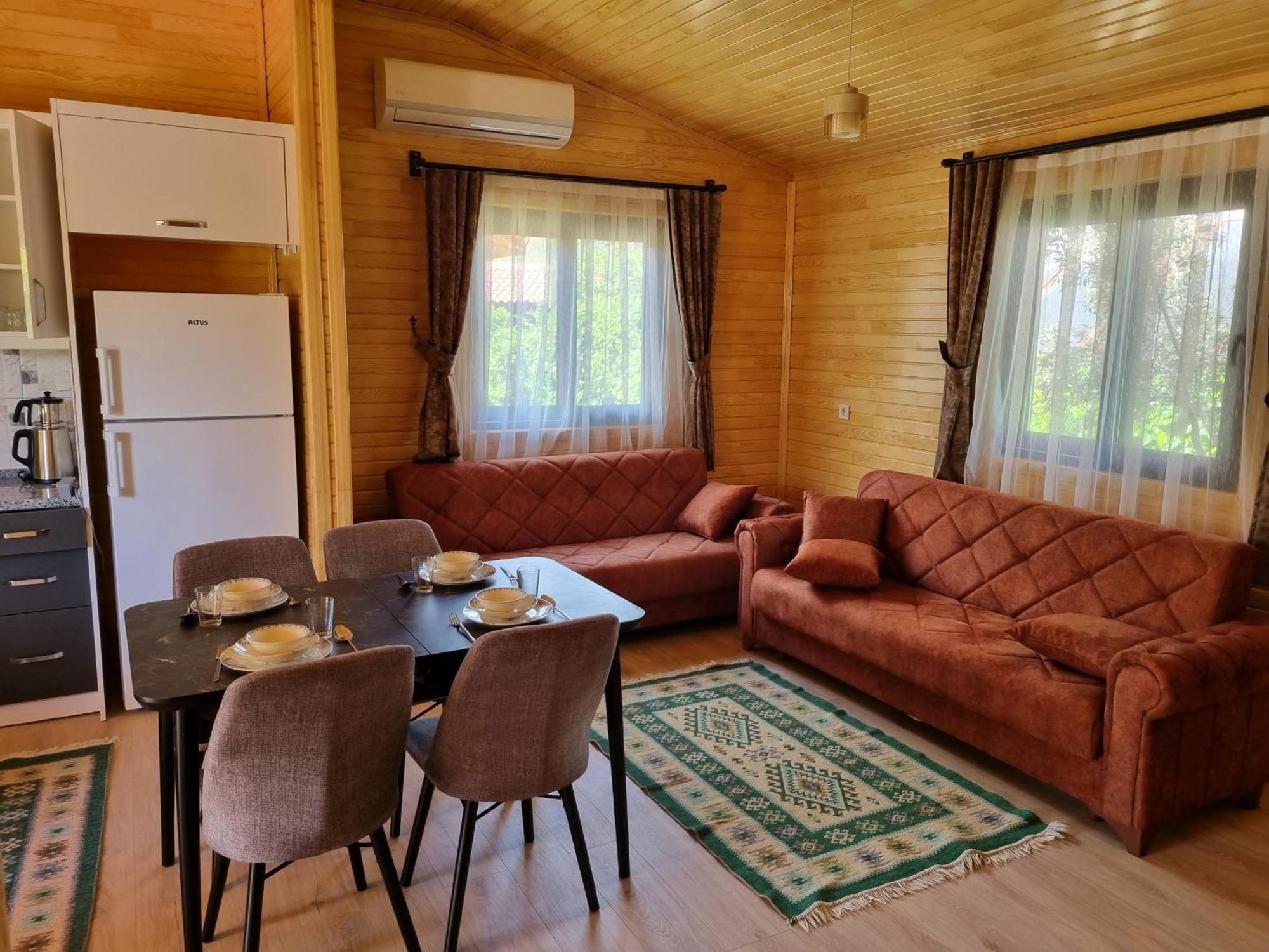 Ugur Pansiyon Bungalows Çıralı Esterno foto