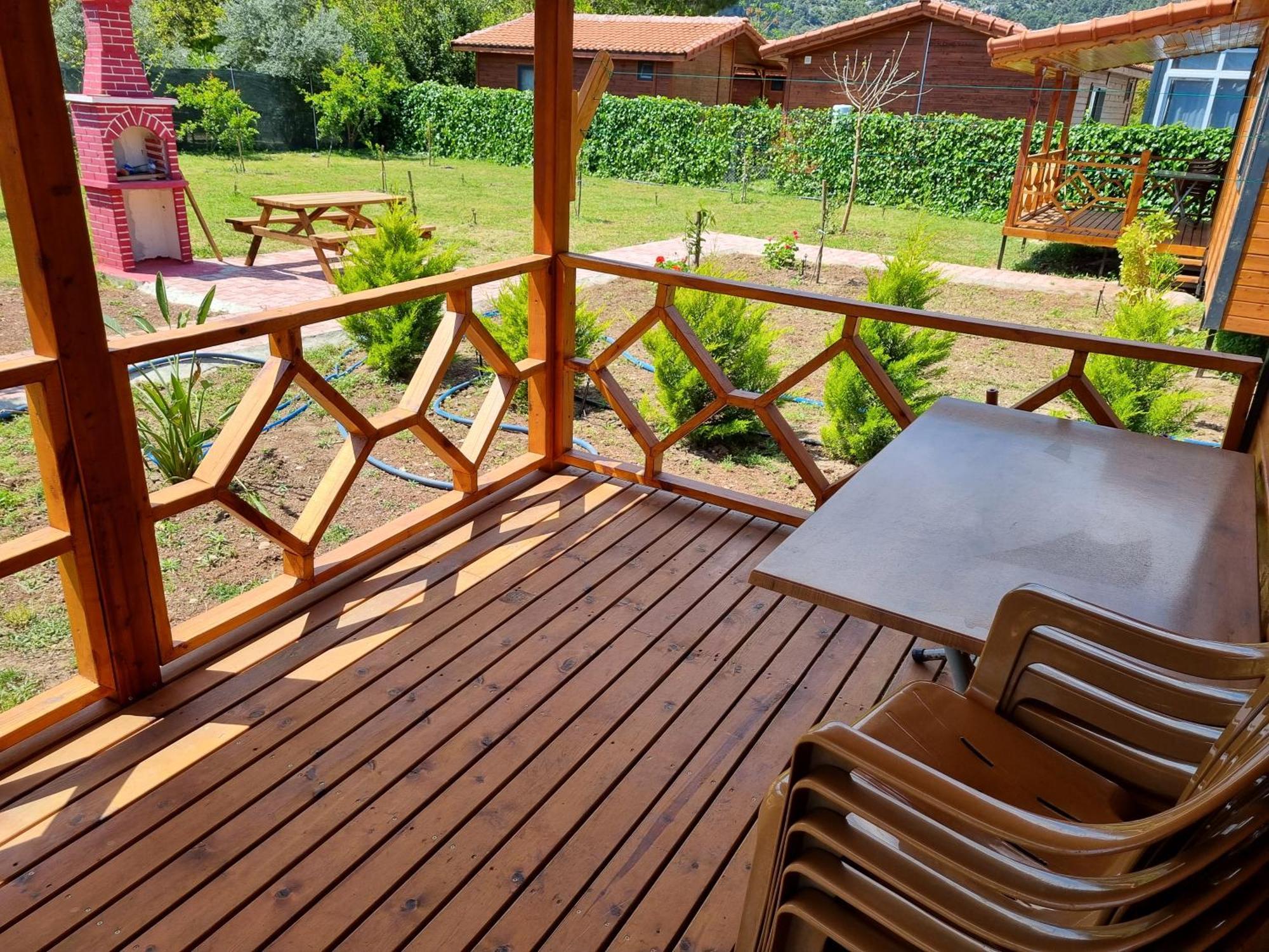 Ugur Pansiyon Bungalows Çıralı Esterno foto
