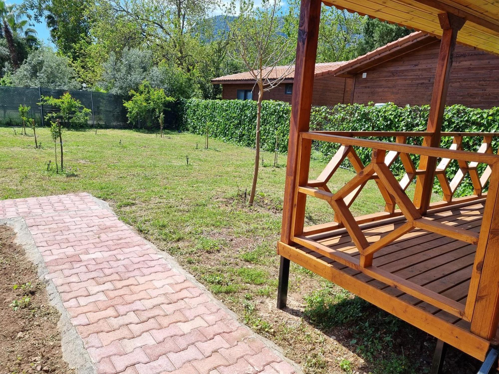 Ugur Pansiyon Bungalows Çıralı Esterno foto