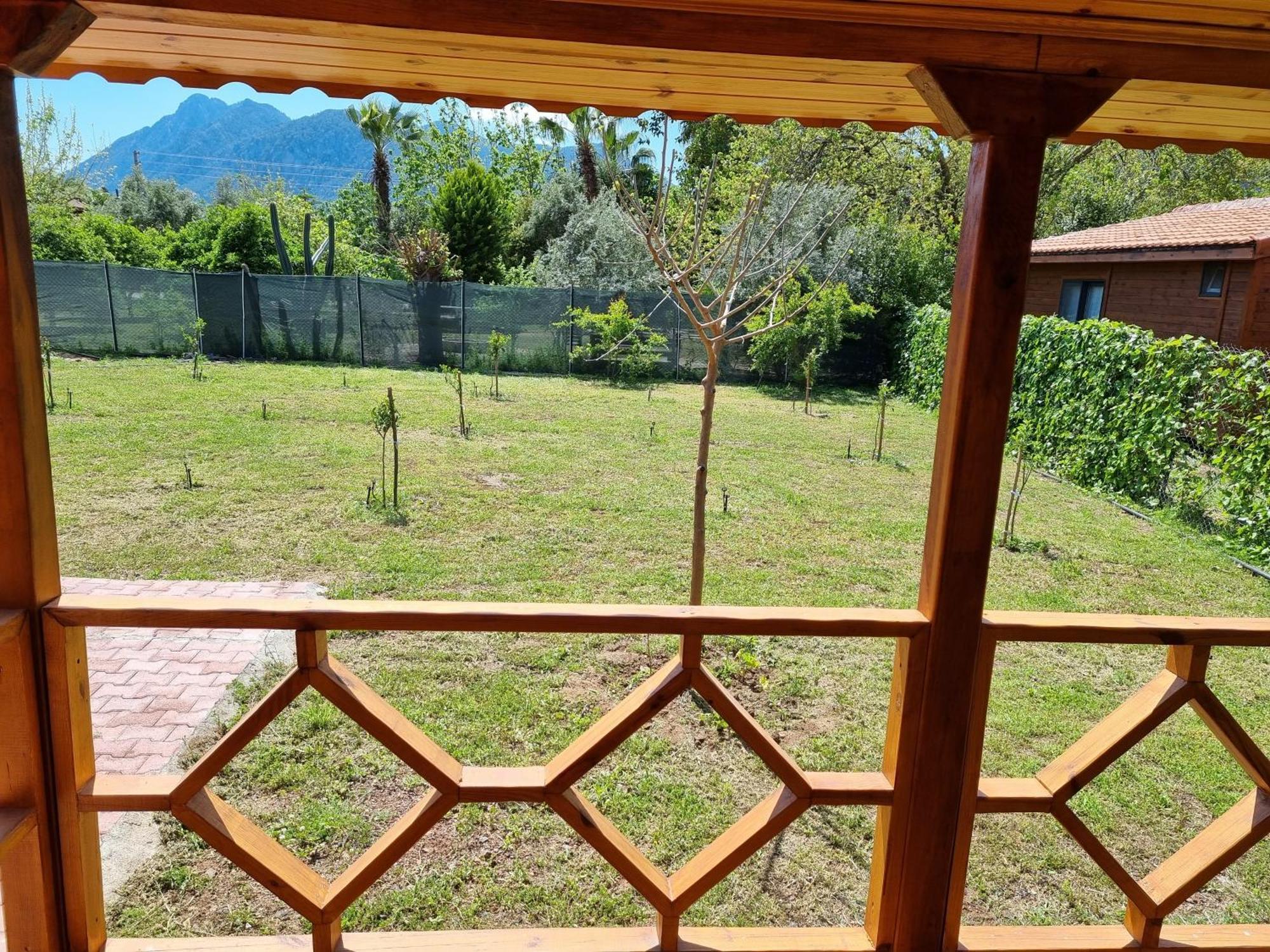 Ugur Pansiyon Bungalows Çıralı Esterno foto